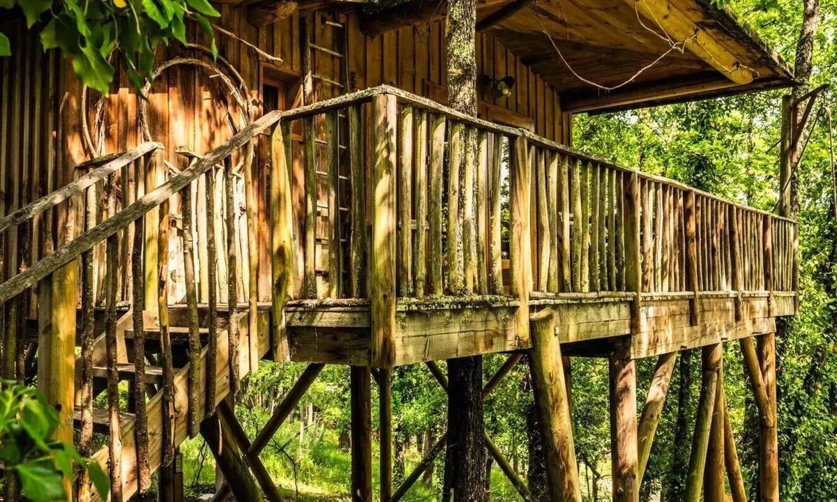 Saint-Amand-de-Coly Cabin | Cabane Lou castalhan 6 persons