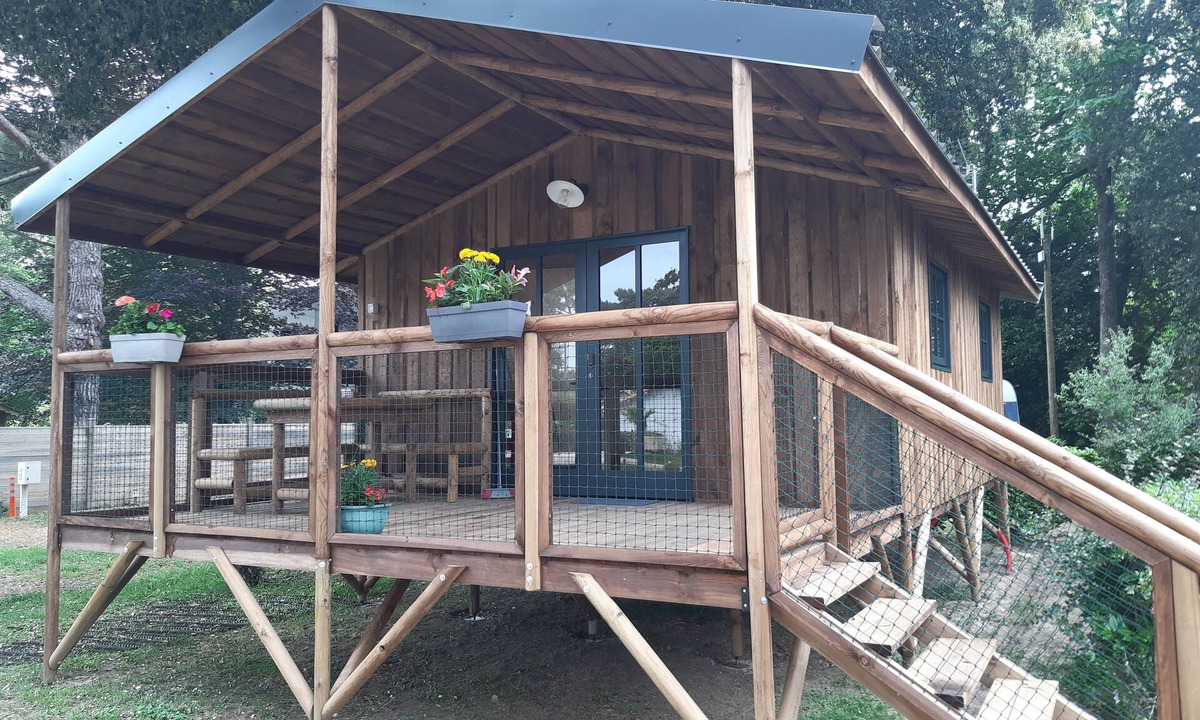 Meschers-sur-Gironde Ski Chalet | Cabanne MER