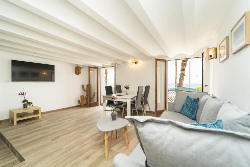 Old Town Apartment | CABANON by HAPPYVILA
