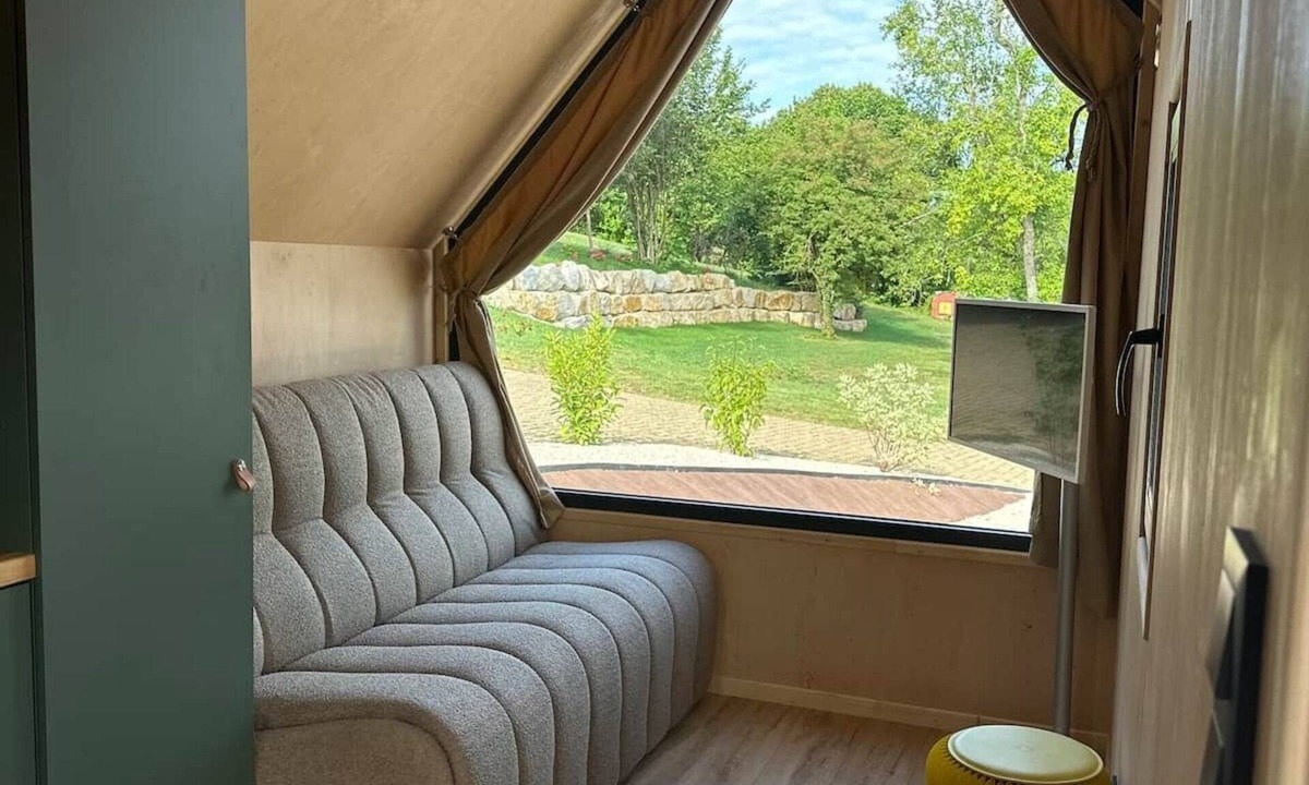 Vesoul Agglomeration Cabin | Cabanon design Tiny House nature et calme