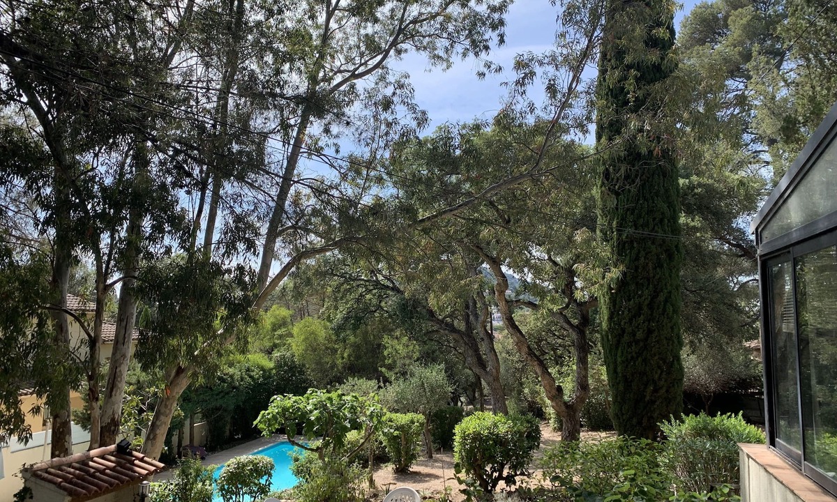 La Seyne-sur-Mer House | Cabanon provençale