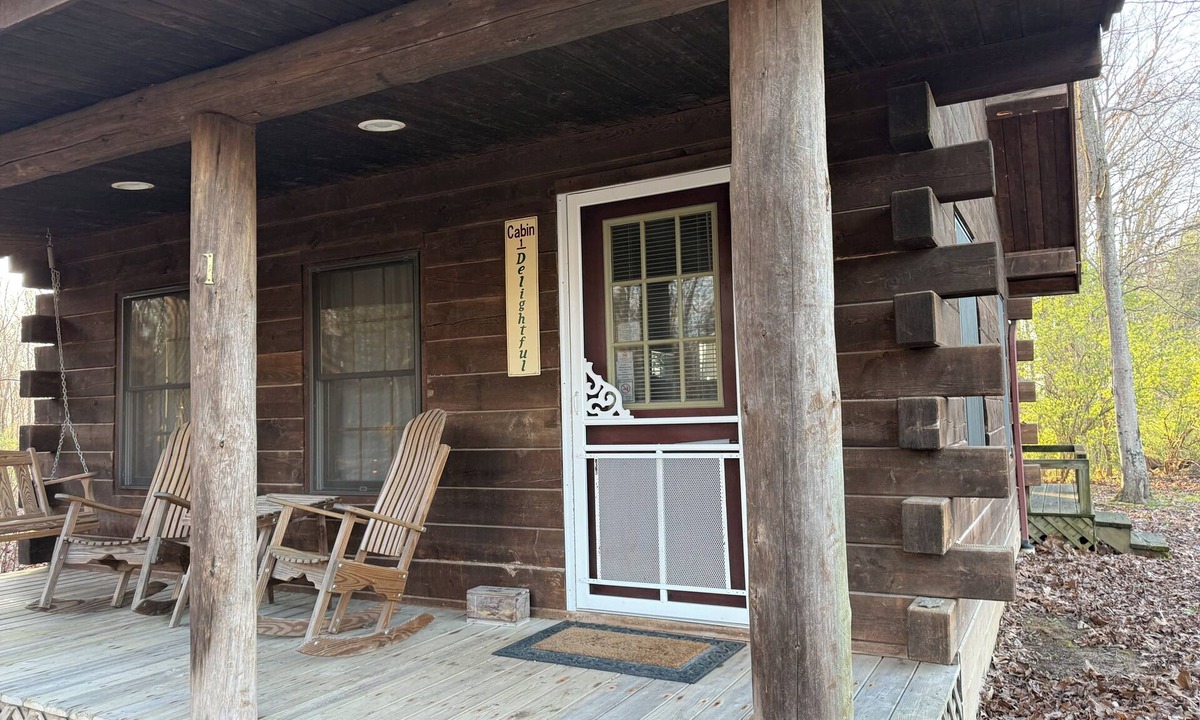 West Union Cabin | Cabin 1 Delightful