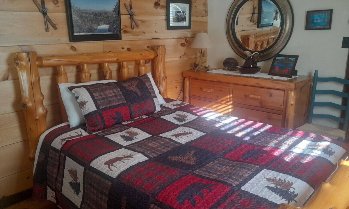 Blue Mountain Lake Cabin | Cabin 1 - Unit 2 at Blue Mountain Rest