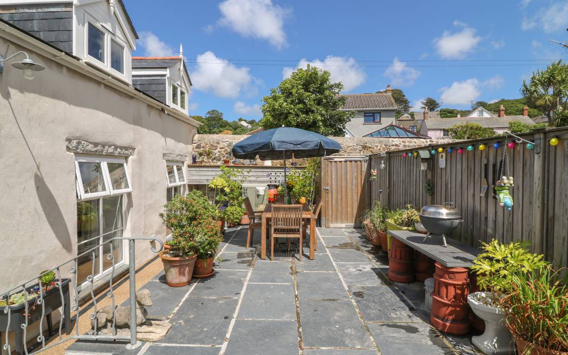 Marazion Cottage | Cabin ∙ 2 bedrooms ∙ 4 guests