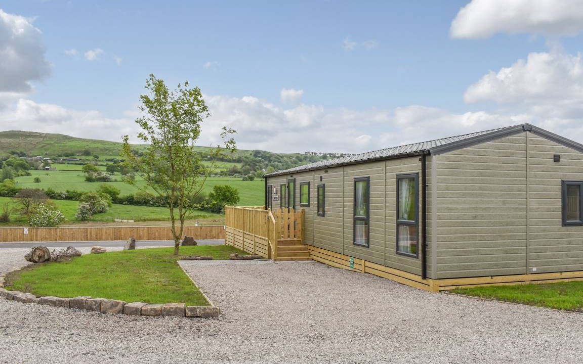 Fence Cottage | Cabin ∙ 2 bedrooms ∙ 4 guests