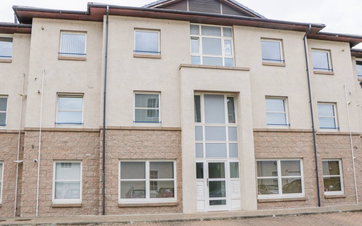 Inverness Cottage | Cabin ∙ 2 bedrooms ∙ 4 guests