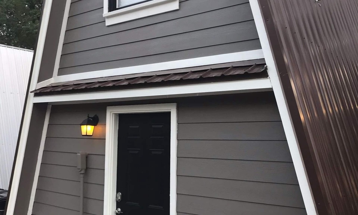 Columbus Cabin | Cabin 2- Overlooks Yarborough Landing and Millwood Lake