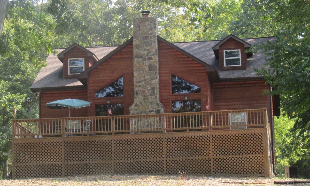 Doniphan Cabin | Cabin 200 yards from Current River Access 13 miles north of Doniphan