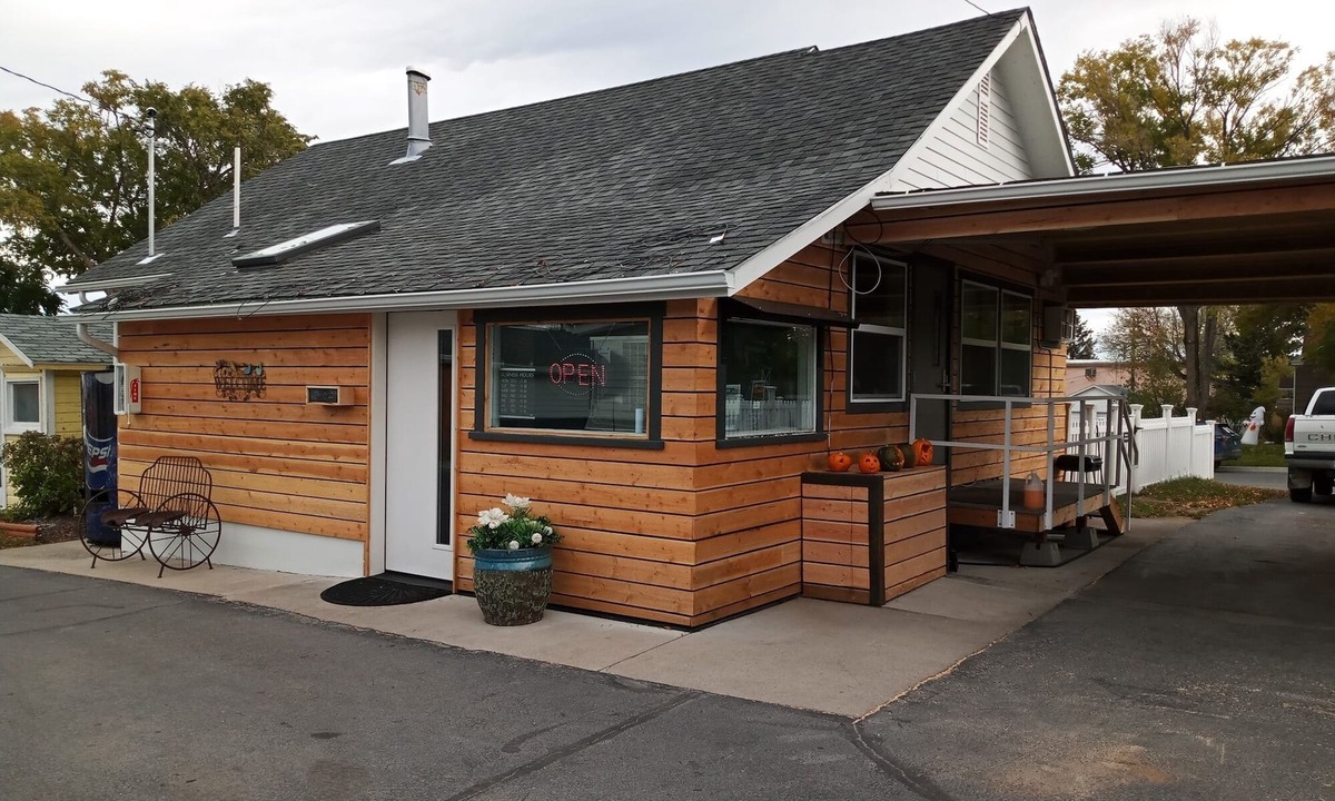 Helena Cabin | Cabin 25 - The Ski Lodge