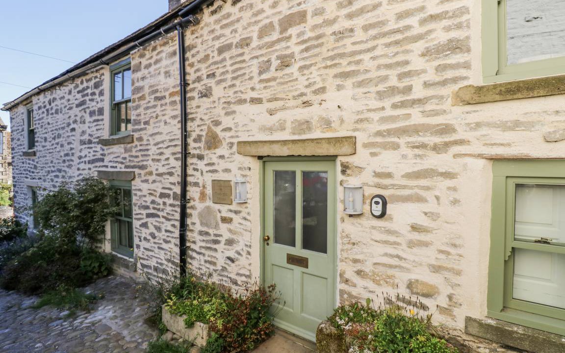Middleham Cottage | Cabin ∙ 3 bedrooms ∙ 5 guests