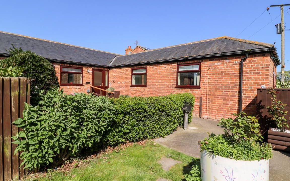 Ryther Cottage | Cabin ∙ 3 bedrooms ∙ 6 guests