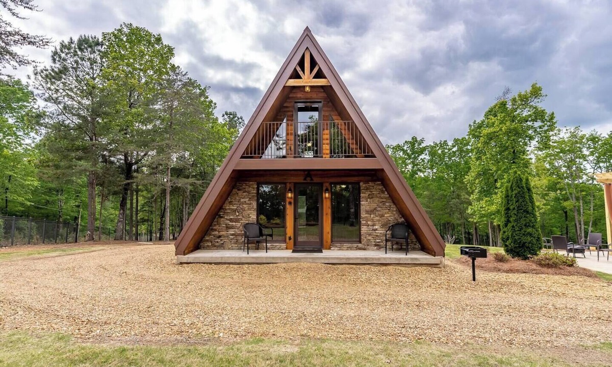 Fort Payne Cabin | Cabin A Deer Wood with hot tub