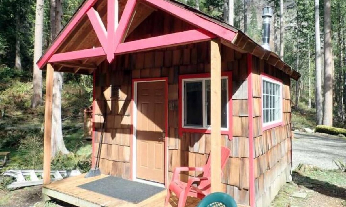 Lime Kiln Cabin | Cabin and adjacent tent site