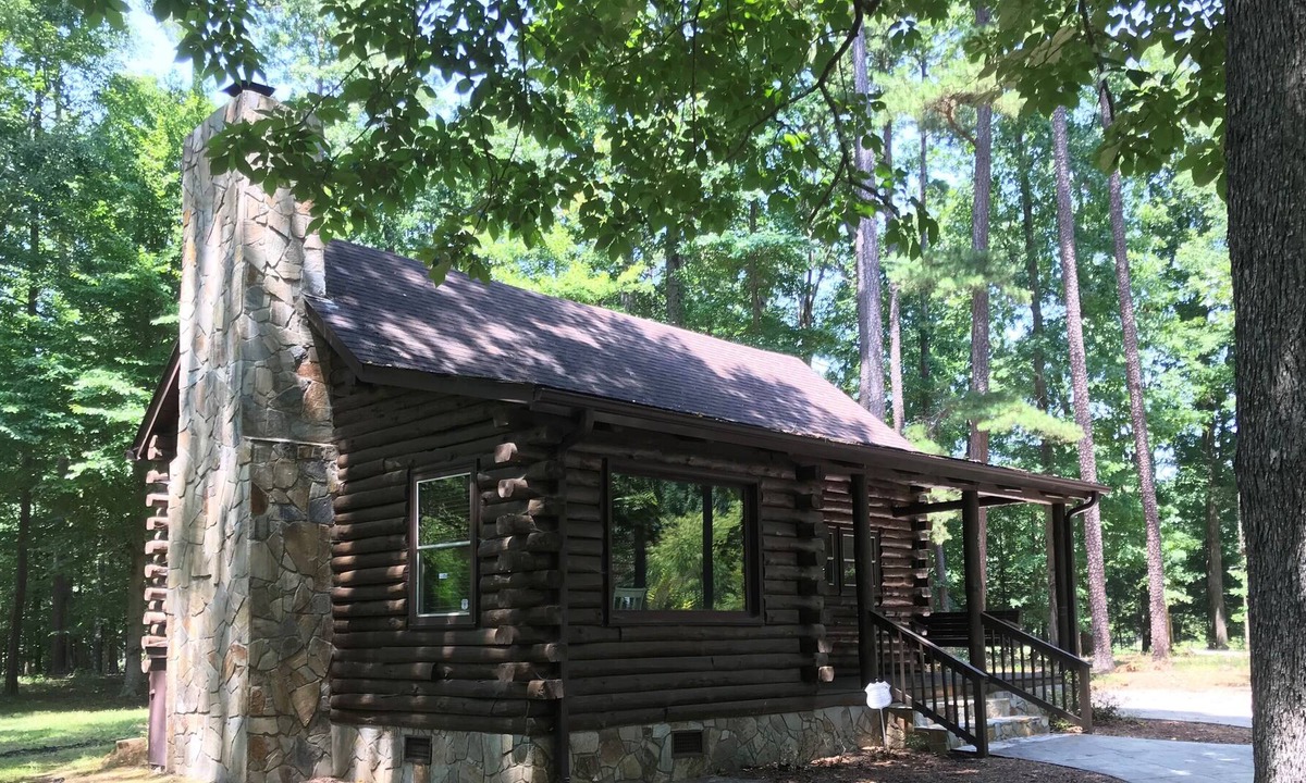 Henderson Cabin | CABIN AT KERR LAKE PRIVATE DOCK