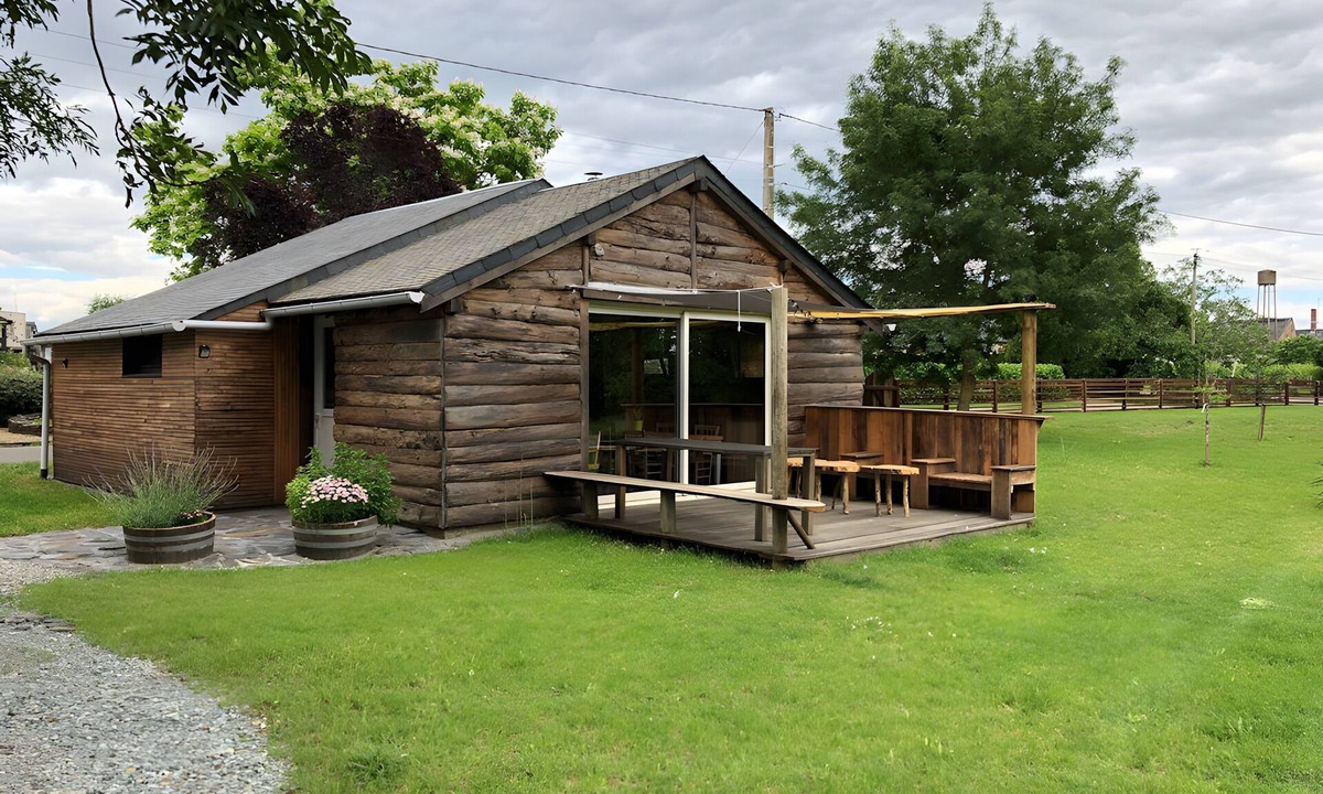 Brissac-Quince House | Cabin by the Pond - Brissac