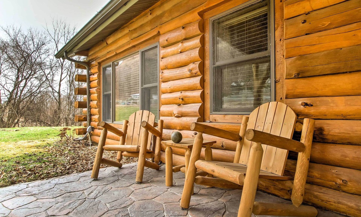 Ferryville Cottage | Cabin by the River: Visited by Treehouse Masters!