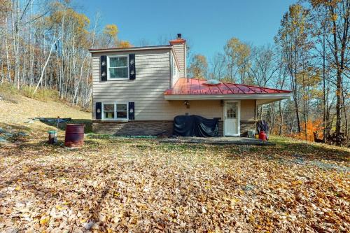 Warren House | Cabin By The Trees
