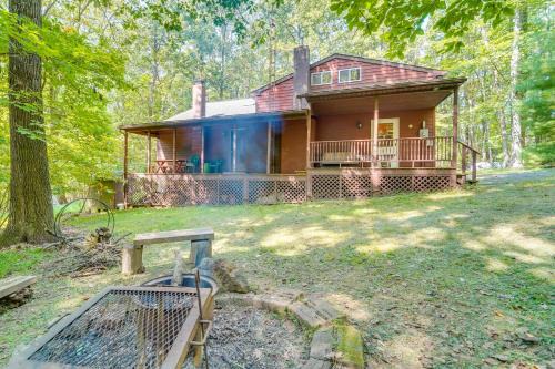 Petersburg House | Cabin Comfort Near PSU! Fire Pit & On-Site Trails
