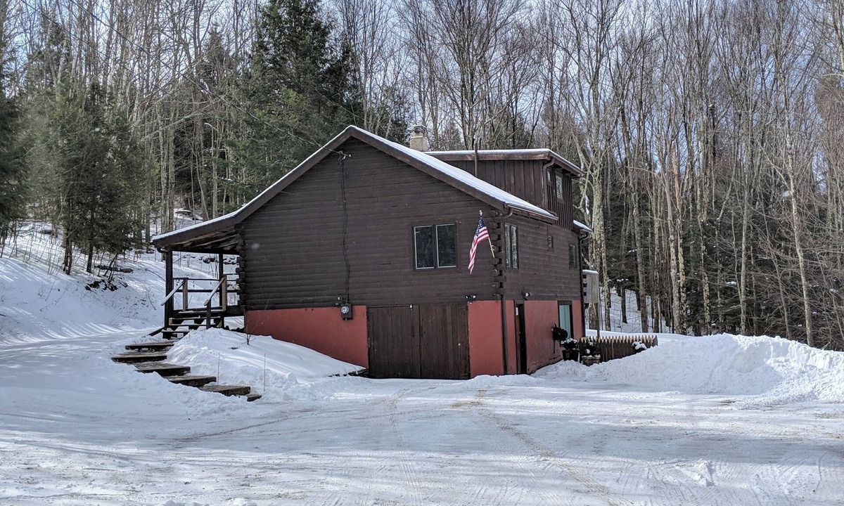 Denver Cabin | Cabin Eight-Oh-Five