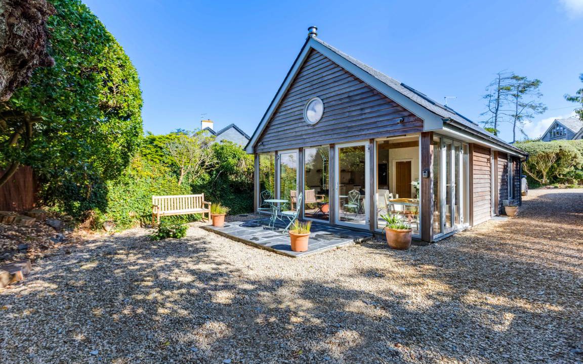 Trebetherick Cottage | Cabin ∙ 1 bedroom ∙ 2 guests