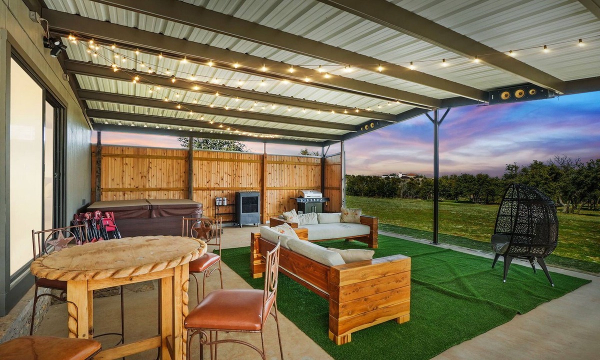 Palo Pinto County Cabin | Cabin Getaway at Hells Gate