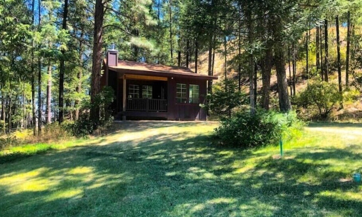 Dryden Cabin | Cabin Getaway