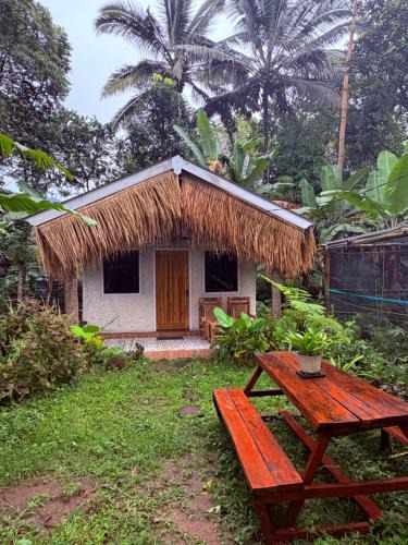 Tetebatu House | Cabin in a Family Farm Homestay