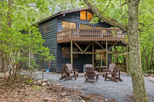 Lake Harmony Estates Ski Chalet | Cabin in the Skye - 5 BDs Lake Harmony