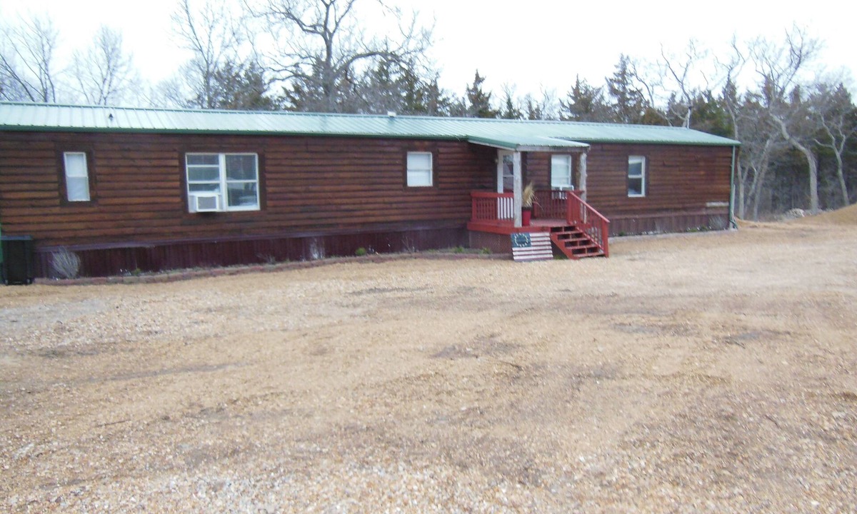 Warsaw House | CABIN IN THE WOODS , FAMILY AND PET FRIENDLY