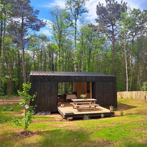 Sainte-Foy-de-Longas Ski Chalet | Cabin indebos