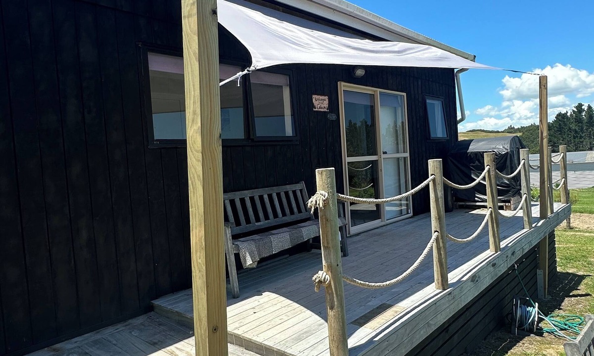 Whakapirau Cabin | Cabin Kaipara bliss/peaceful, . Pet friendly