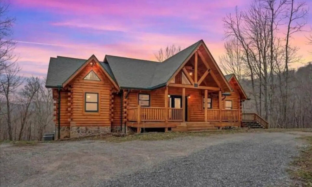 Mace House | Cabin near Snowshoe
