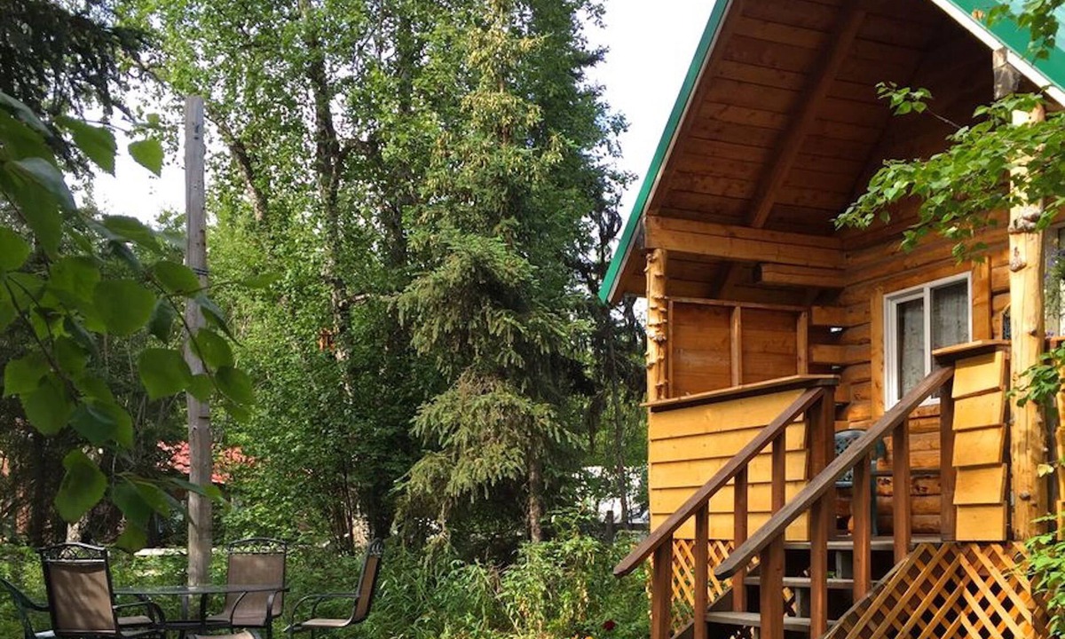 Cooper Landing Cabin | Cabin No. 2 Cooper Landing Fish Camp