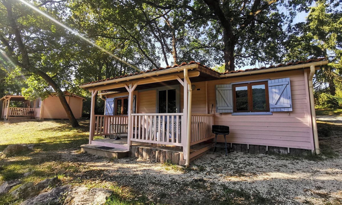 Martres-Tolosane Ski Chalet | Cabin or bungalow Le Moulin Chalets and mobilhomes for 4 people