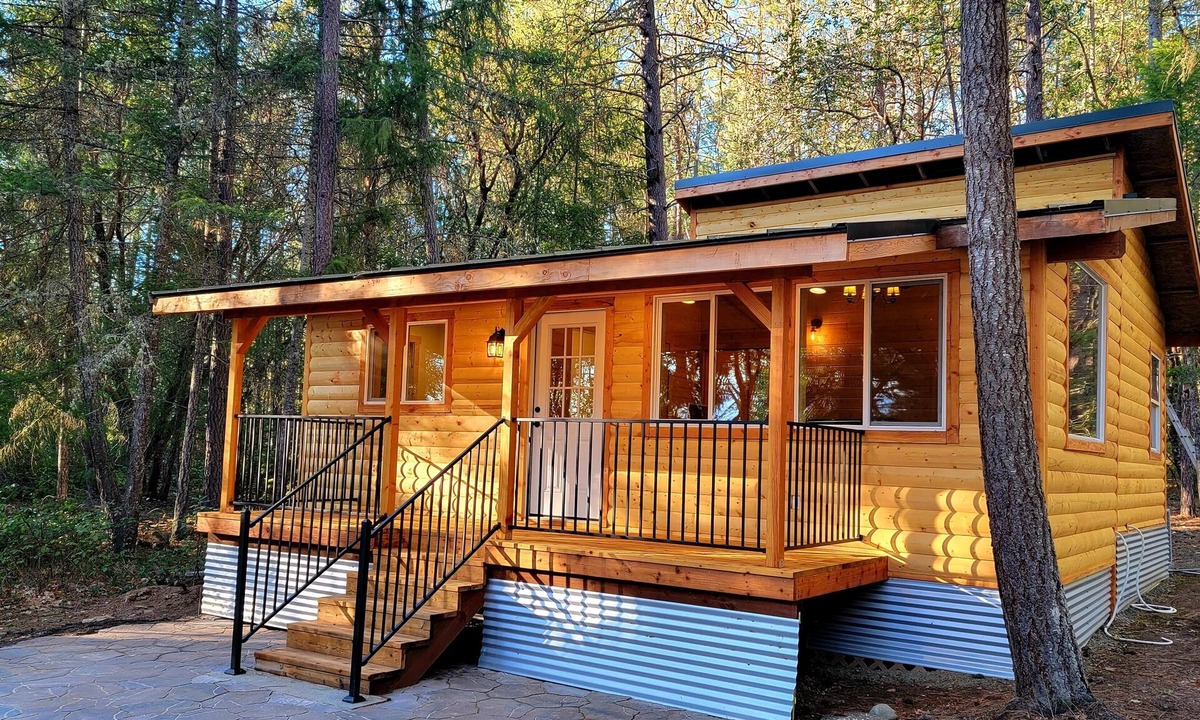 Murphy Cabin | Cabin Serenity at Applegate Winery