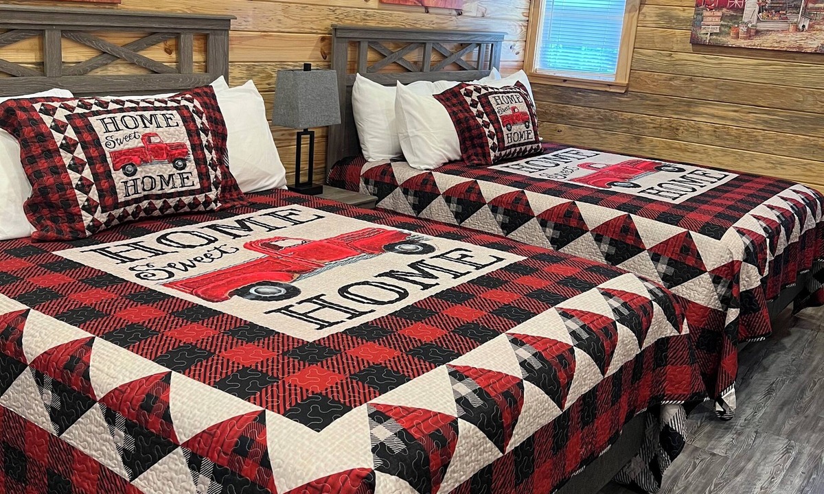 Lee County Cabin | Cabin Unit 4 of 6 with AC and WiFi in serene Paige