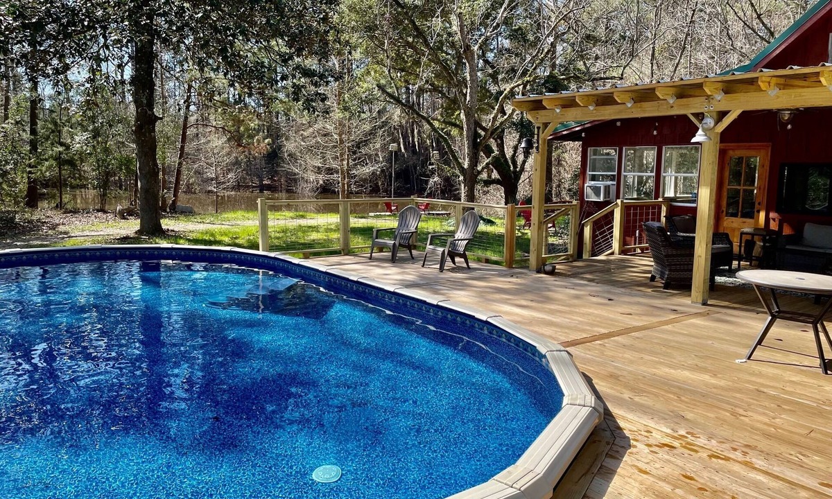 Cleveland House | Cabin w Pool - Serene & Secluded - 1 HR From Houston