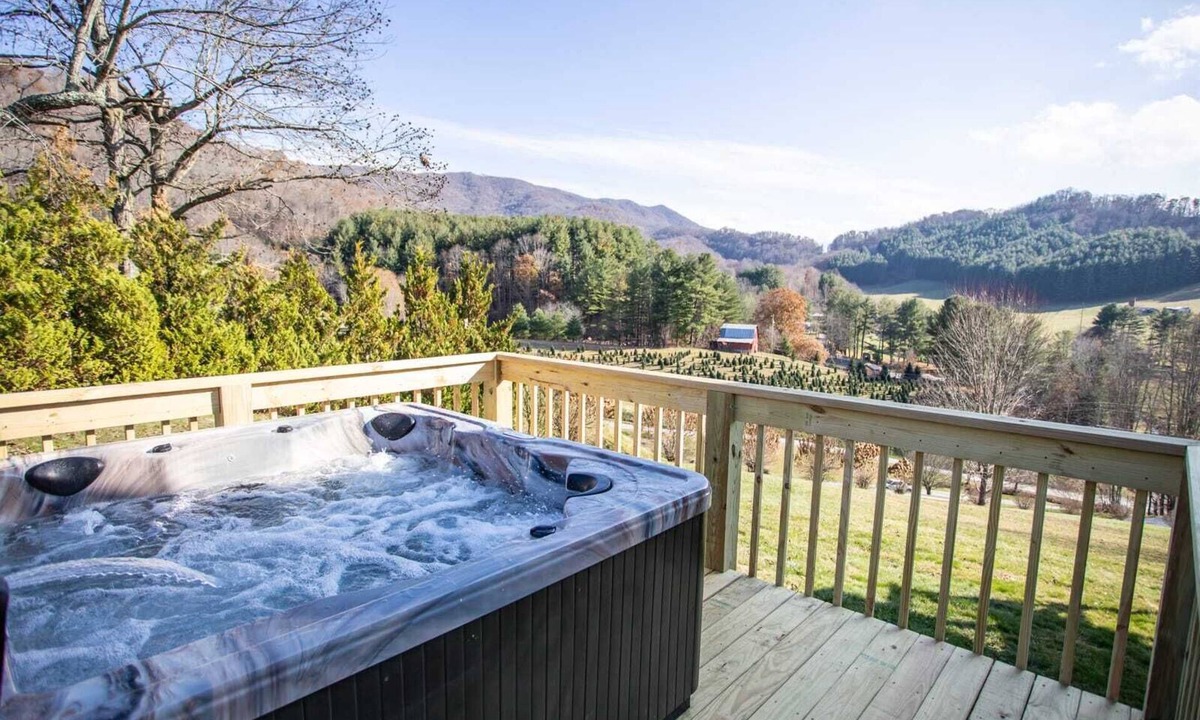 Vilas Cabin | Cabin with Blue Ridge Mountain Views
