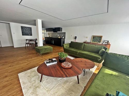 Cassel Apartment | Cabinet de rêveries #2