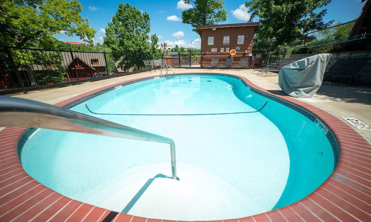 Branson Theater District Cabin | Cabins at Grand Mountain