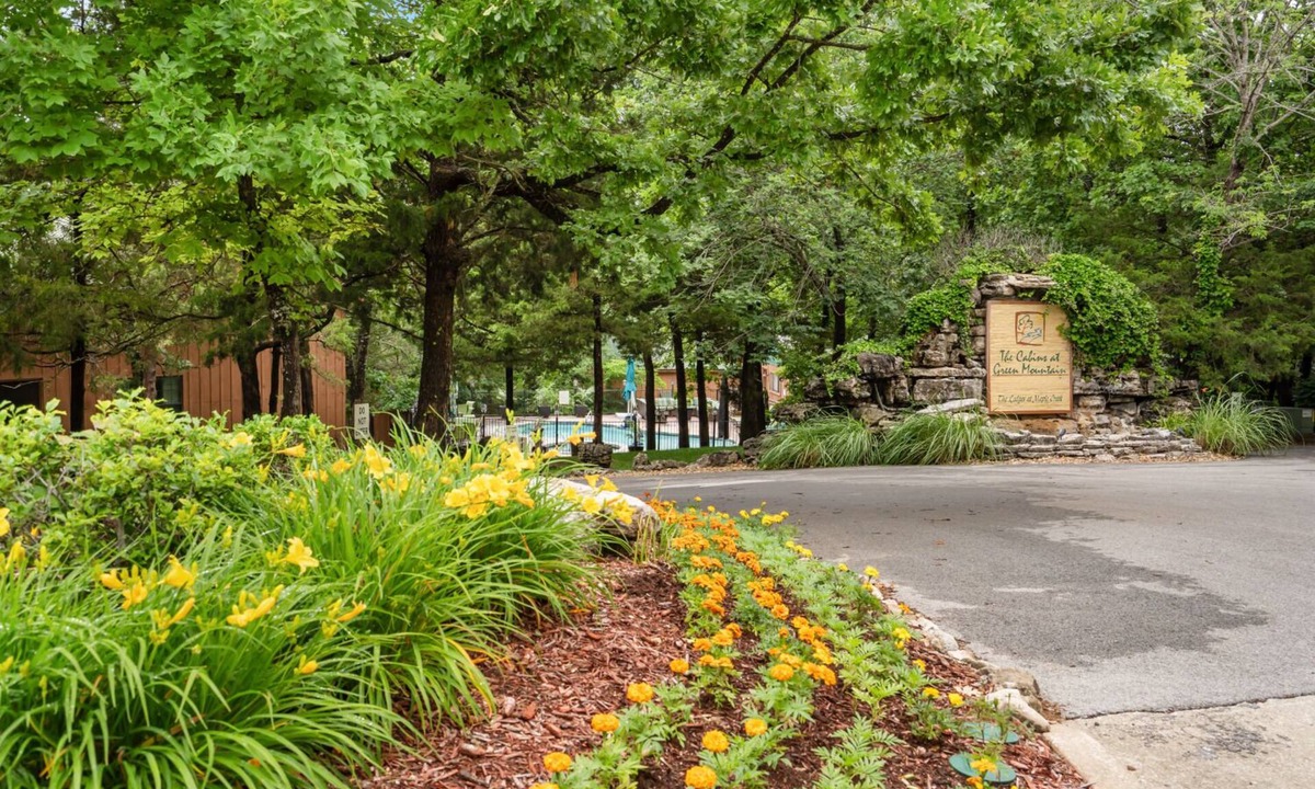 Branson Cabin | Cabins at Green Mountain