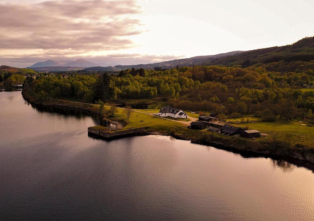 Fort Augustus Apartment | Cabins at Old Pier House