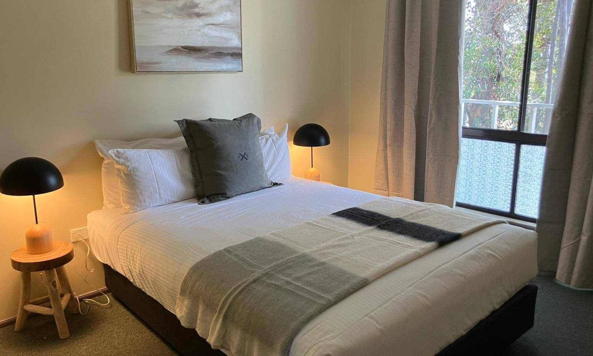 Pokolbin Cottage | Cabins on Halls