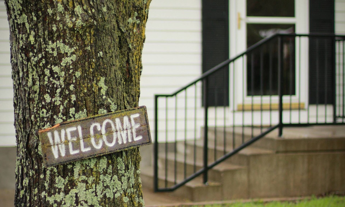 Elk Creek House | Cabool Lake View Country Getaway