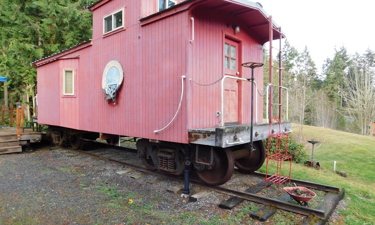 Sequim Cabin | Caboose on the Olympic Peninsula