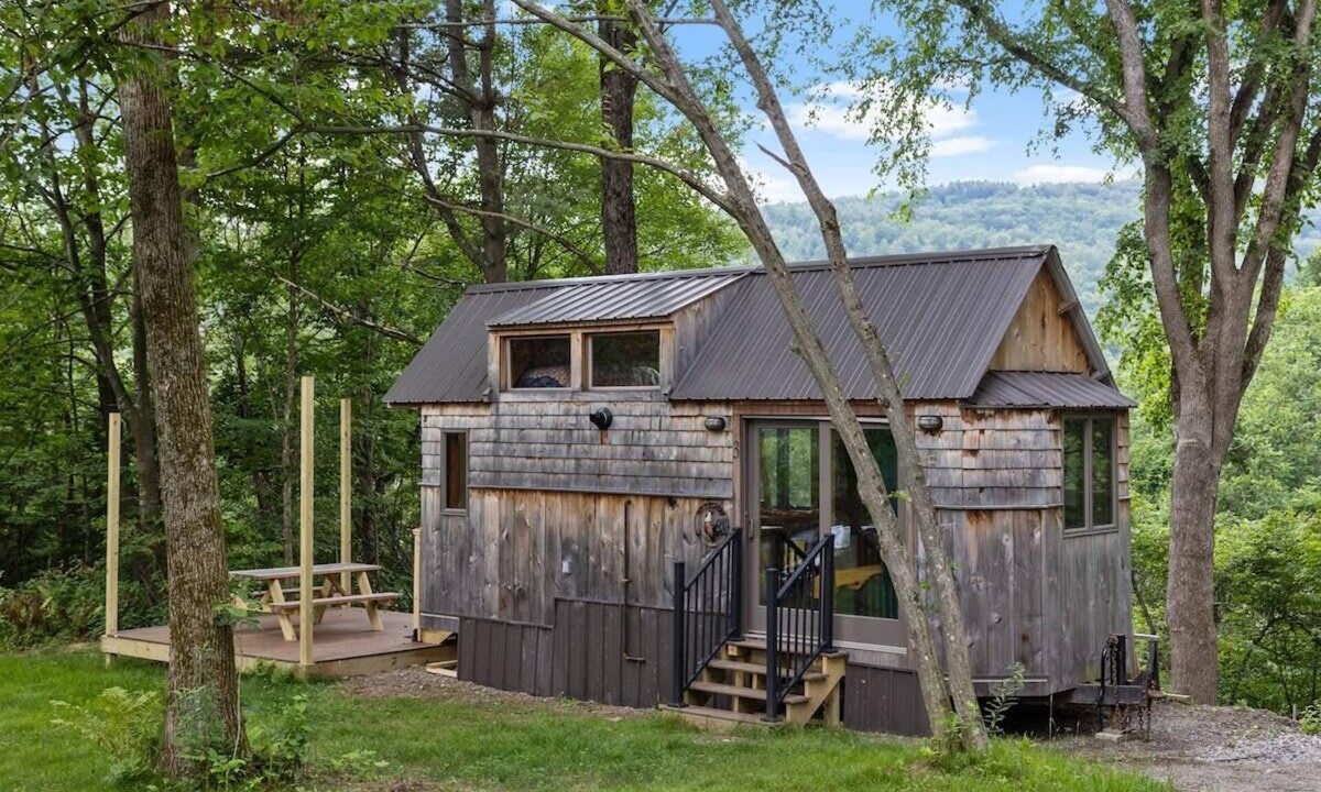 Johnson House | Caboose Tiny Home on river with hot tub near Stowe