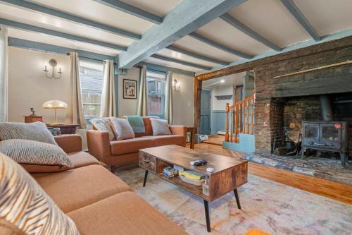 Beverly House | Cabot