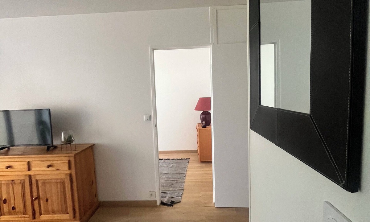 Cabourg Apartment | Cabourg apartment facing the pool