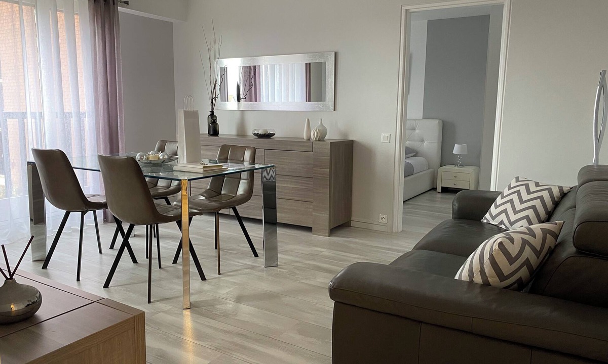 Cabourg Apartment | Cabourg Appart 45m2 - direct beach access. Refurbished at 600 M from the town center