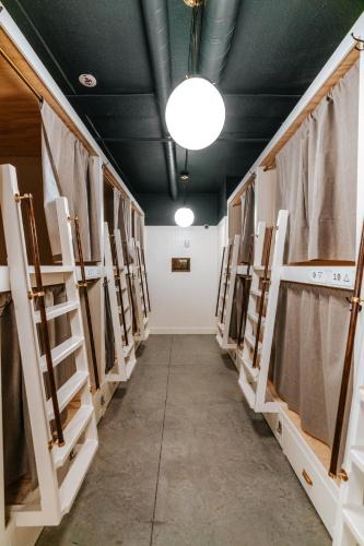 Jackson Hostel | Cache House